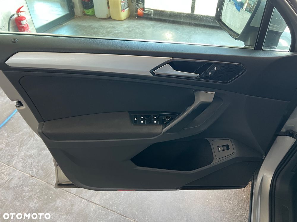Volkswagen Tiguan 2.0 TDI BMT SCR Tour - 16
