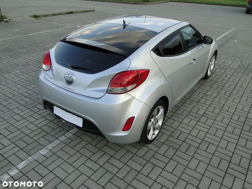 Hyundai Veloster 1.6 Premium - 3