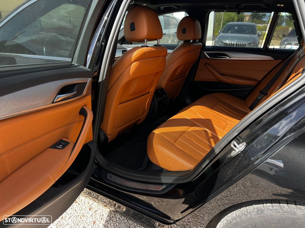 BMW 520 d Auto - 14