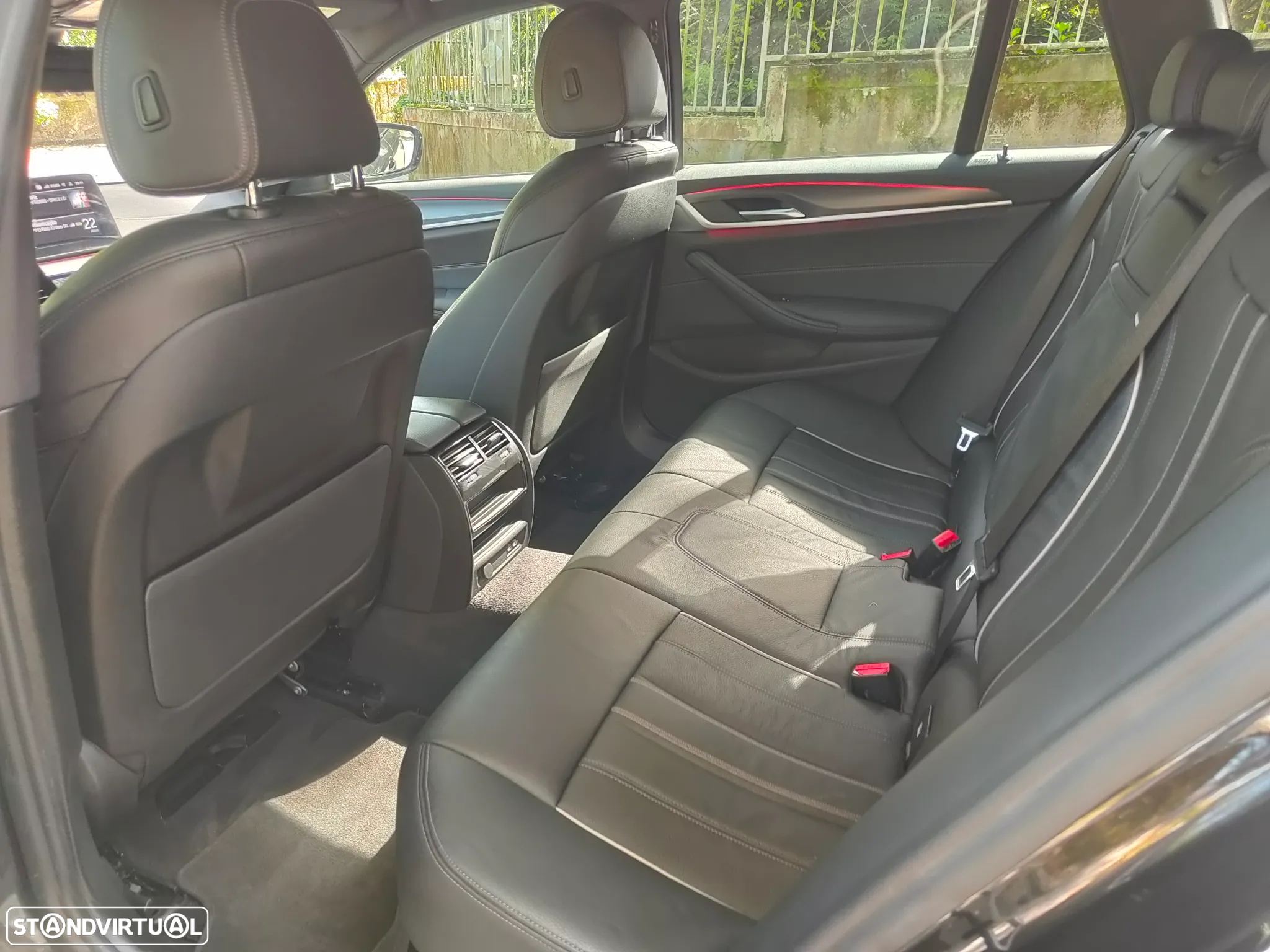 BMW 520 d Pack Desportivo M Auto - 9
