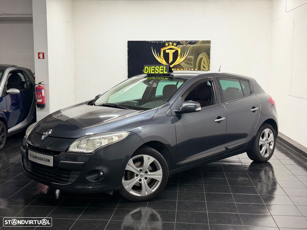 Renault Mégane 1.5 dCi Dynamique S - 4