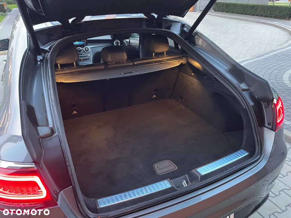 Mercedes-Benz GLC 220 d 4-Matic - 23