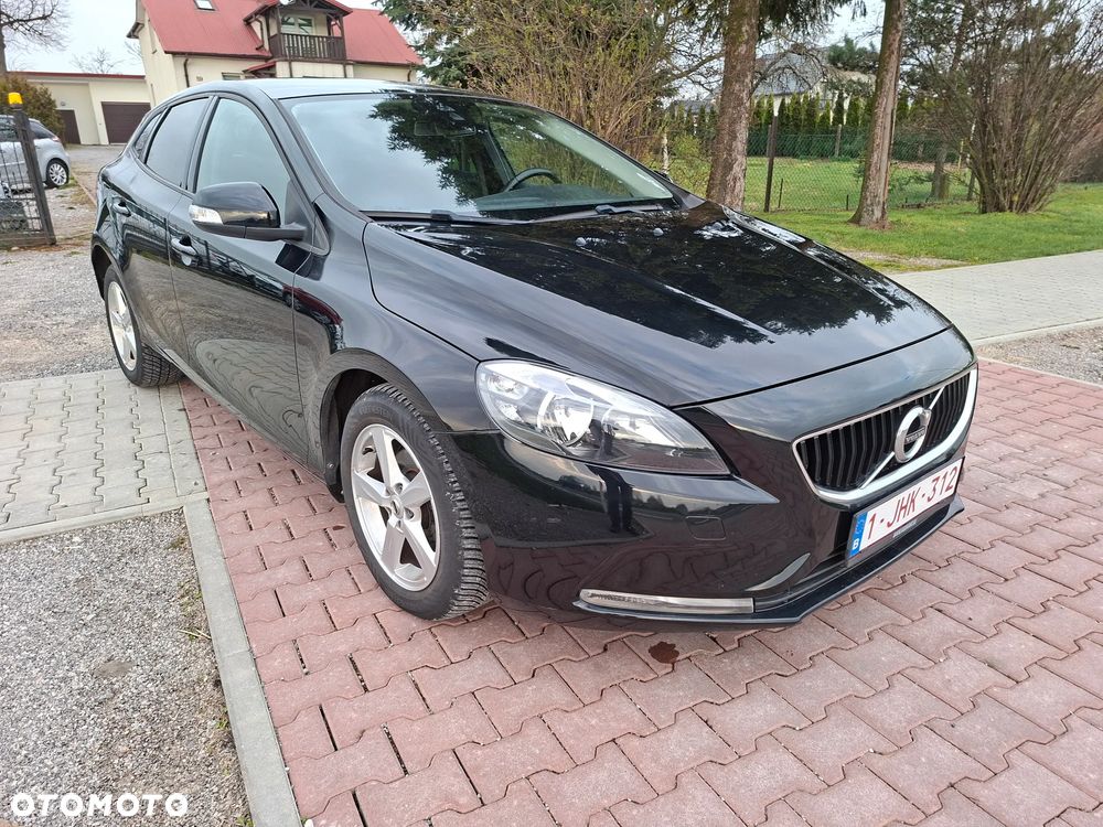 Volvo V40 D2 - 1