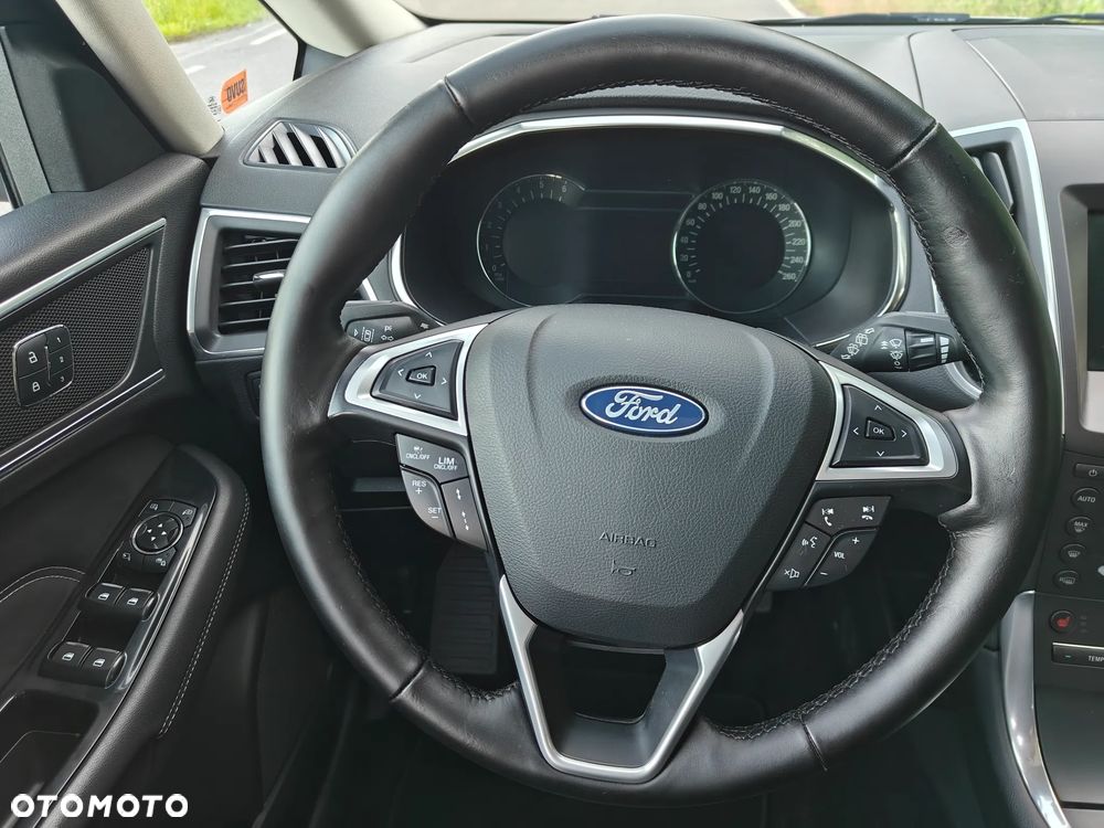Ford S-Max 2.0 TDCi Titanium - 22