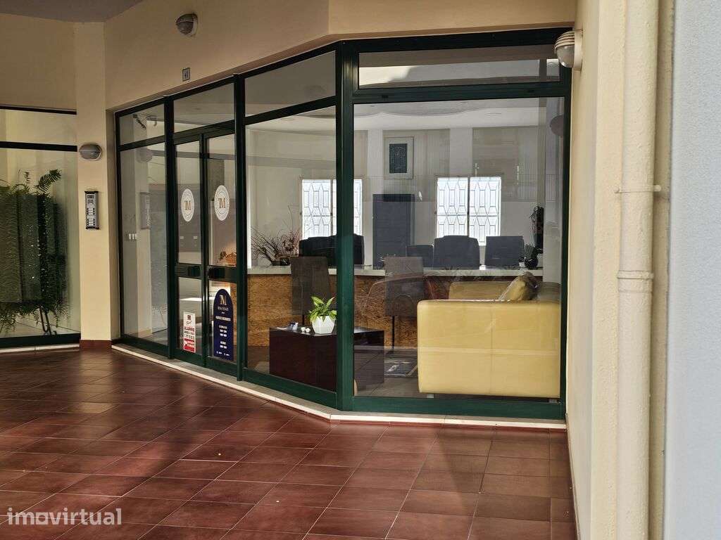 Loja / Estabelecimento Comercial em São Martinho de 65,00 m² - View 2