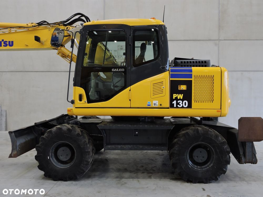 Komatsu PW130 - 35
