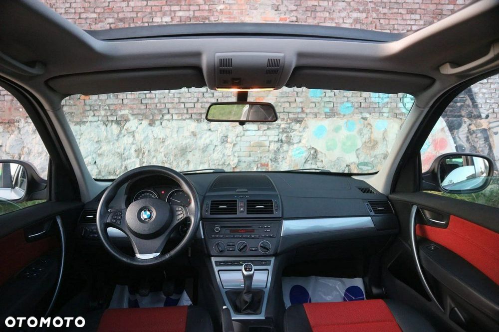 BMW X3 xDrive18d - 31