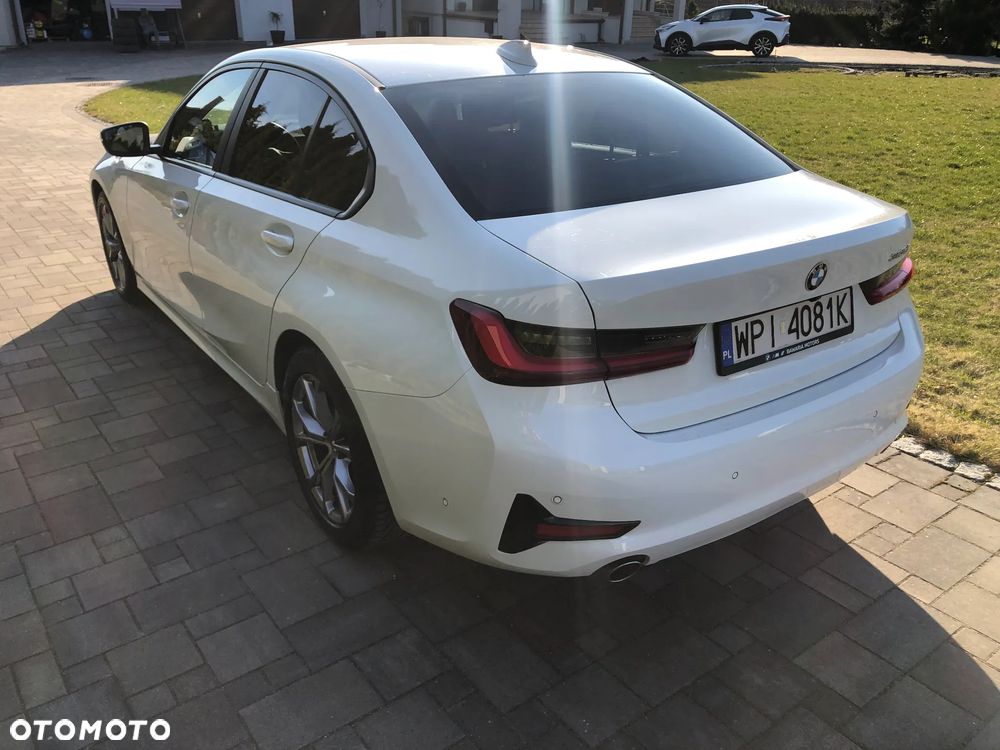 BMW Seria 3 318d Advantage - 4