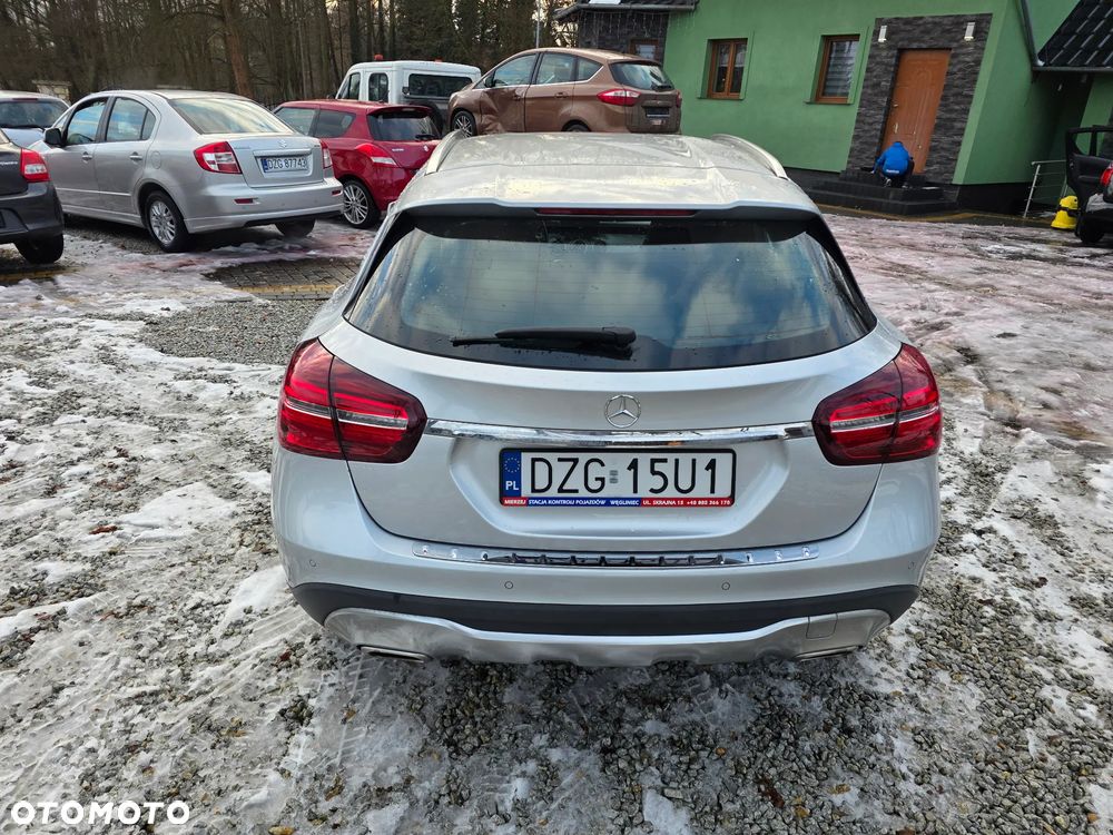 Mercedes-Benz GLA 220 4-Matic Style - 7