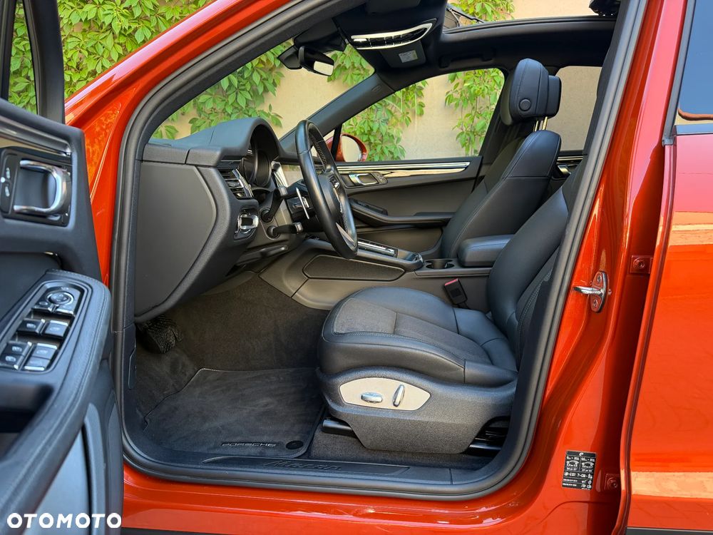 Porsche Macan Standard - 14