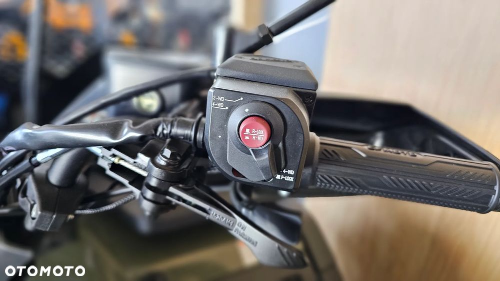 CFMoto CForce - 13