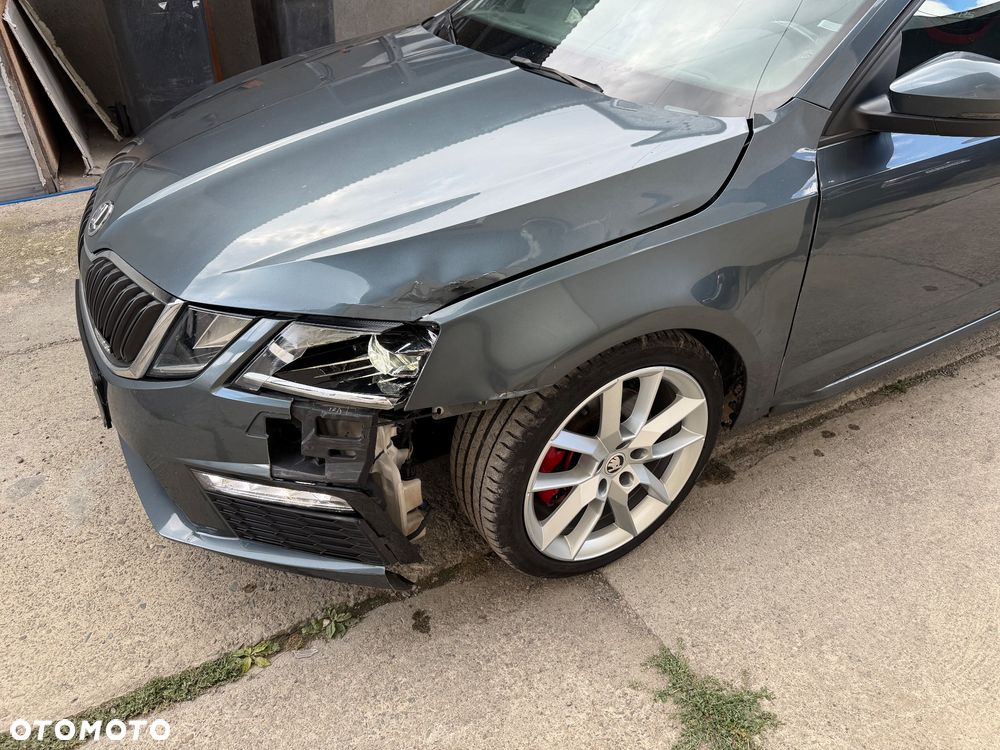Skoda Octavia 2.0 TDI (Green tec) RS - 32
