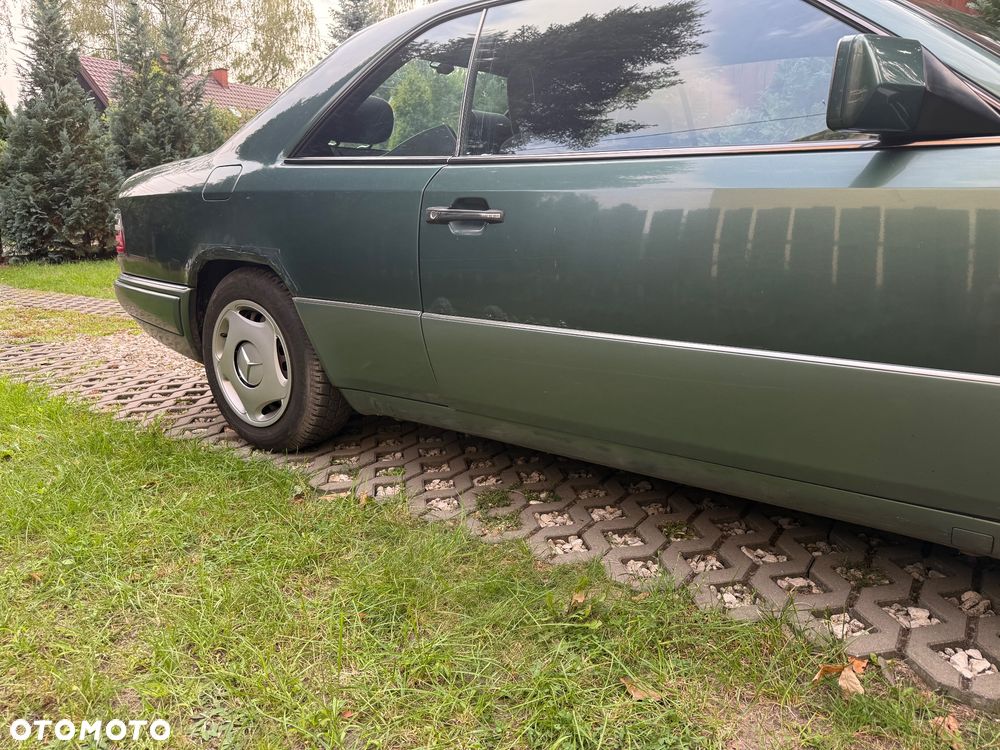 Mercedes-Benz Klasa E - 12