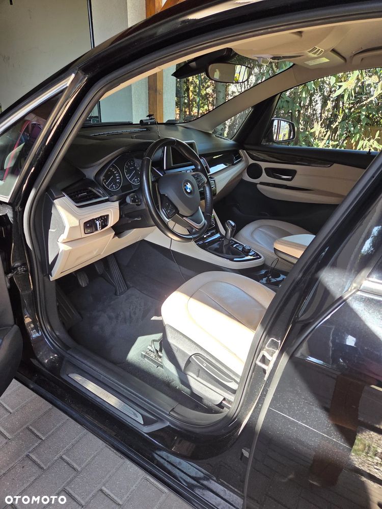 BMW Seria 2 220i GT Luxury Line - 6