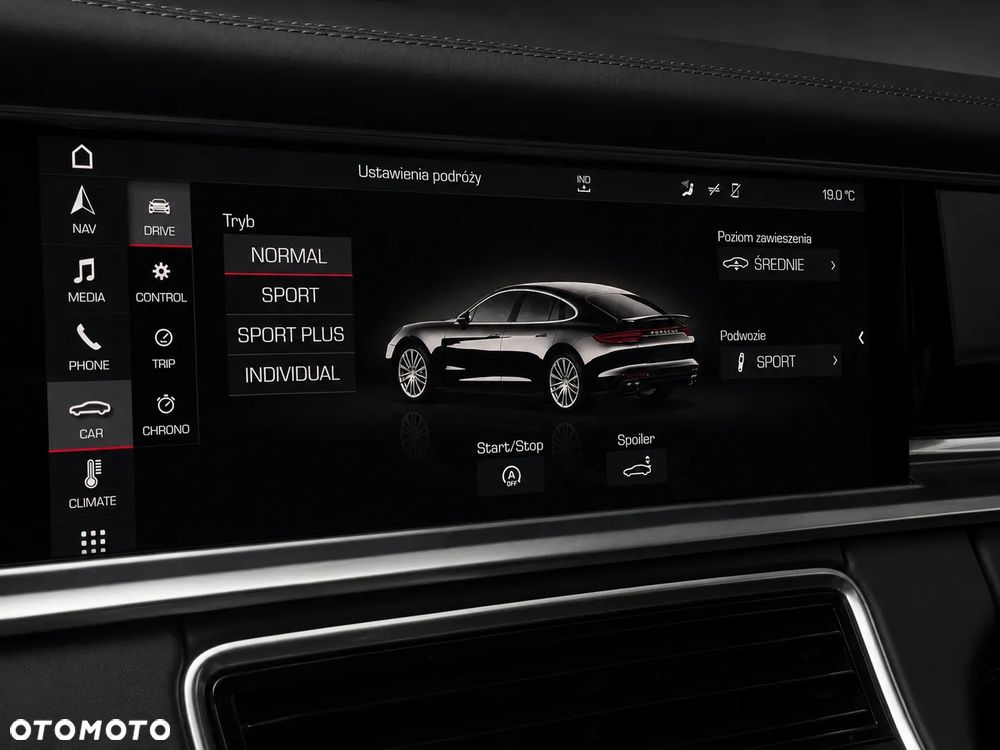 Porsche Panamera 4 - 15