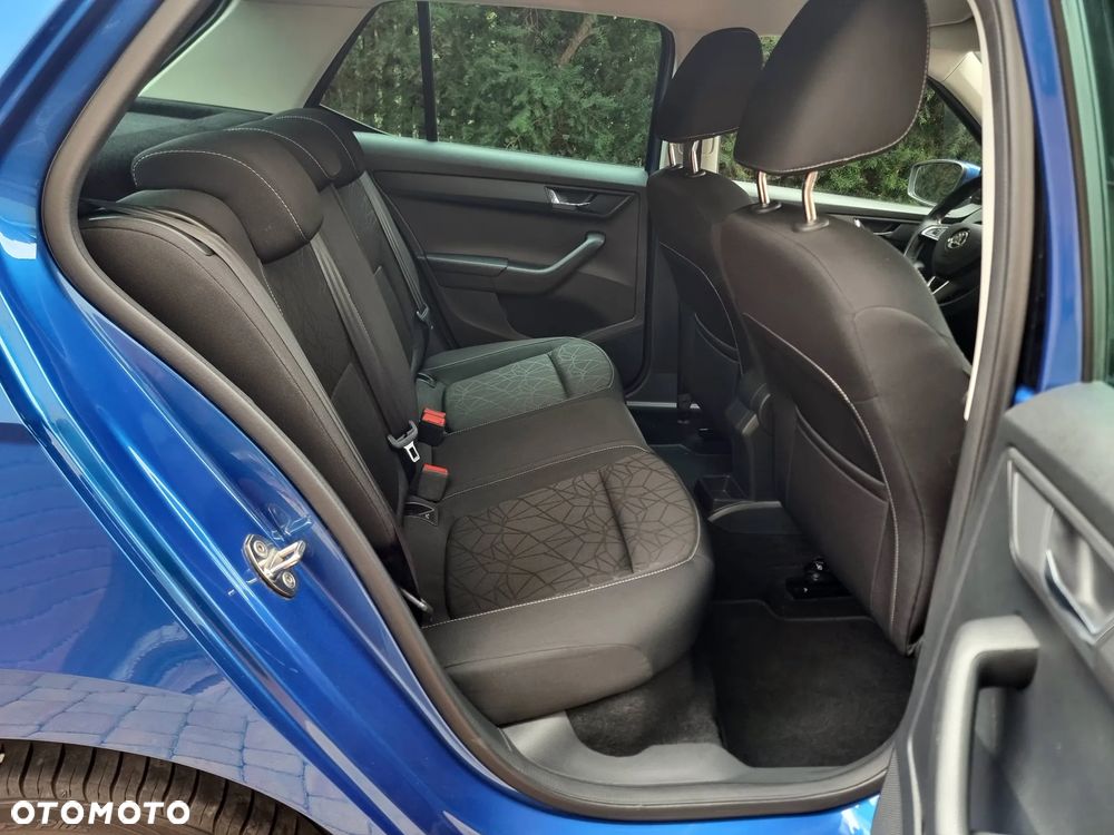 Skoda Fabia 1.0 Clever - 12