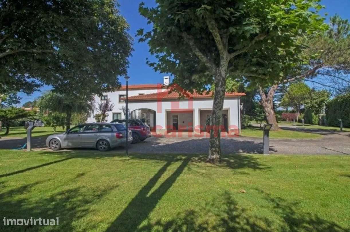 Moradia T4 de Luxo com Piscina Interior Aquecida em Vila das Aves, San - Grande imagem: 3/20