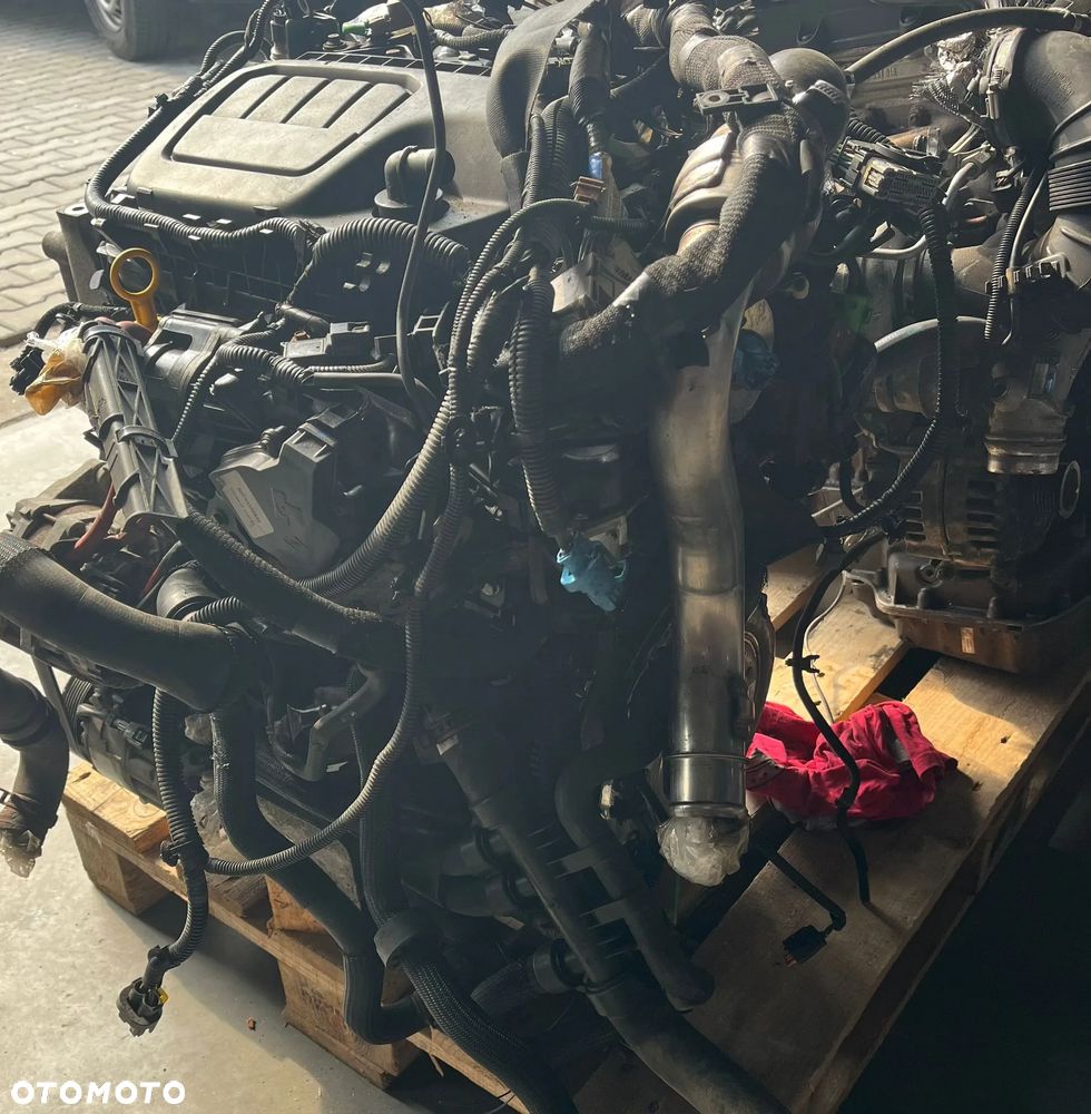 Silnik Vivaro Trafic 1.6 dCi R9M 452 Biturbo 16r E6 kompletny - 2