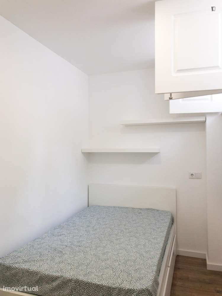 Estúdio - localizado em Cidral Coimbra - Grande imagem: 5/6