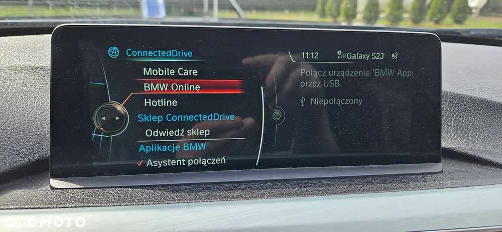 BMW Seria 3 320i - 24