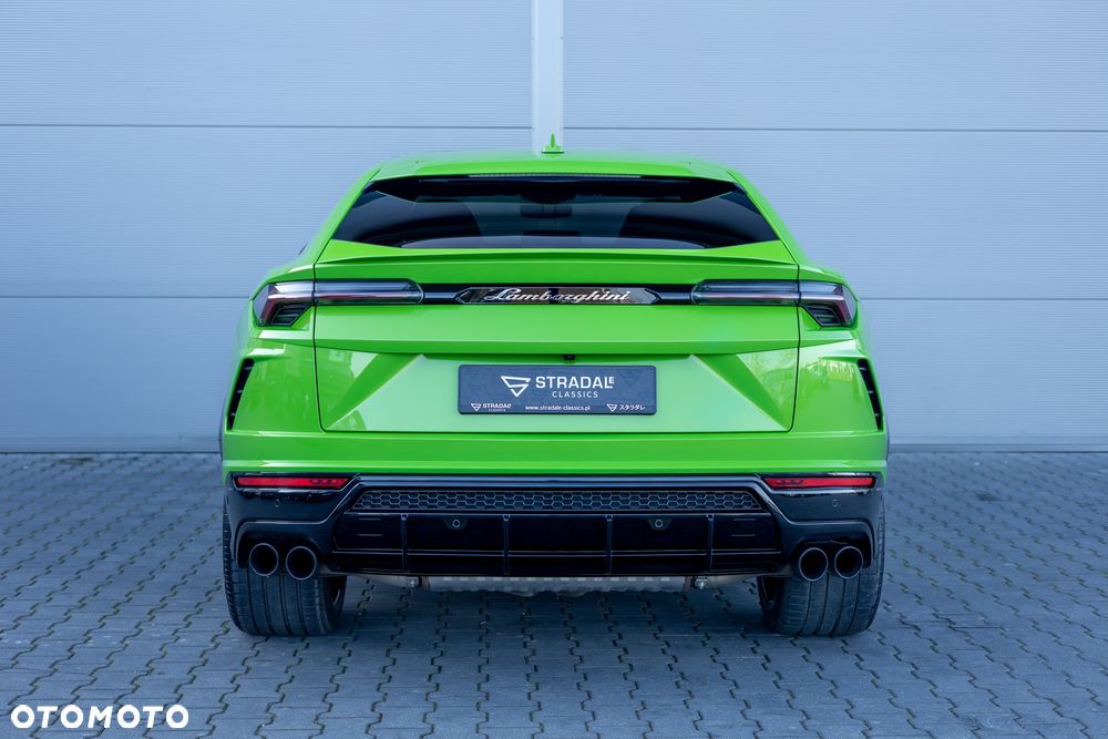 Lamborghini Urus - 4