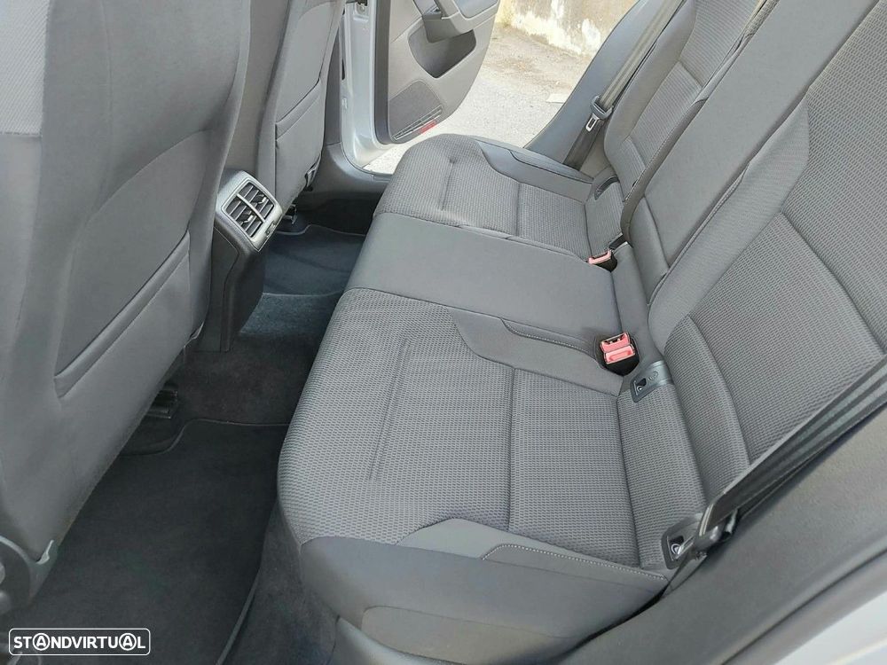 VW Golf 1.6 TDi GPS Edition - 29