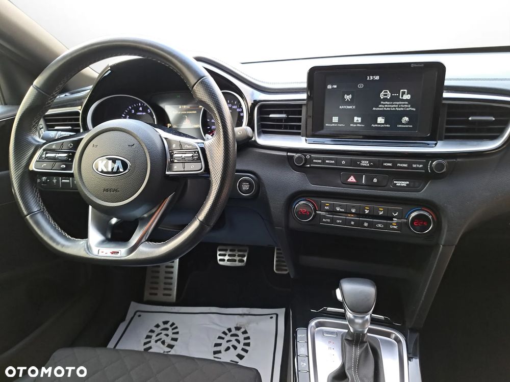 Kia ProCeed 1.4 T-GDI GT Line DCT - 12