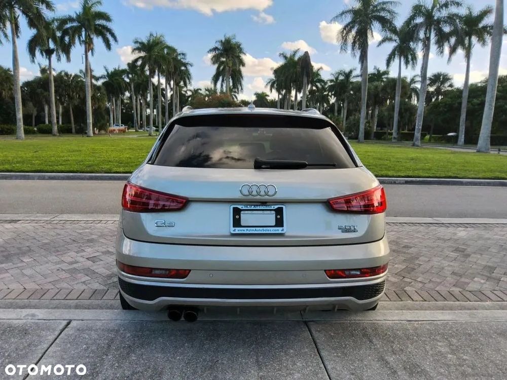 Audi Q3 2.0 TFSI Quattro S tronic sport - 3