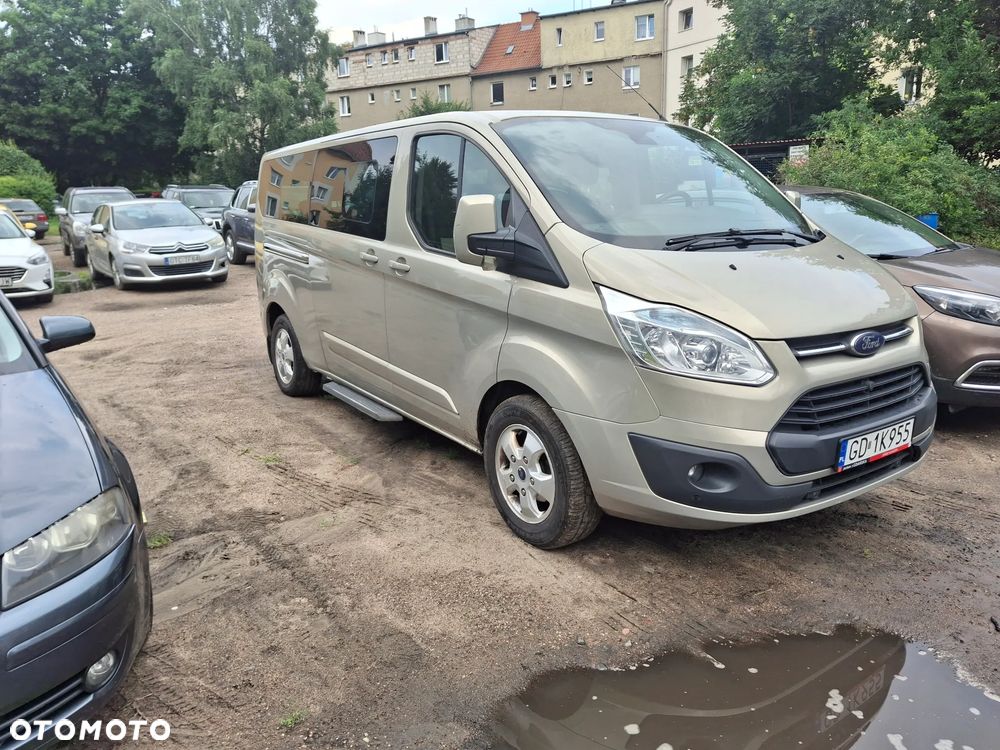 Ford Tourneo Custom - 3