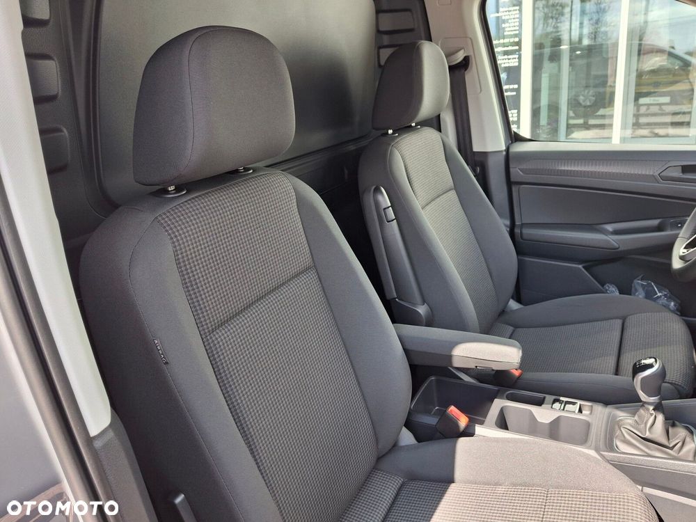 Volkswagen Caddy Maxi - 31