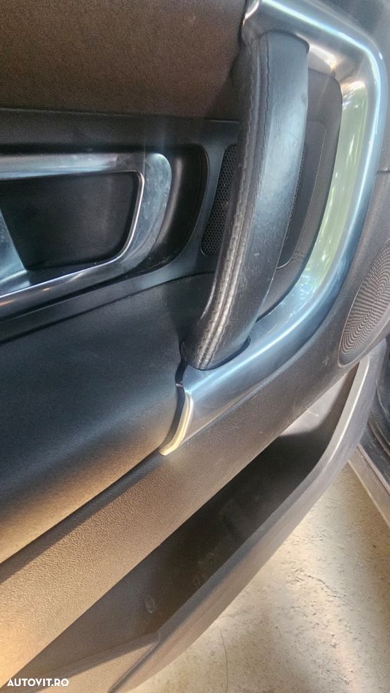 Land Rover Discovery Sport - 6