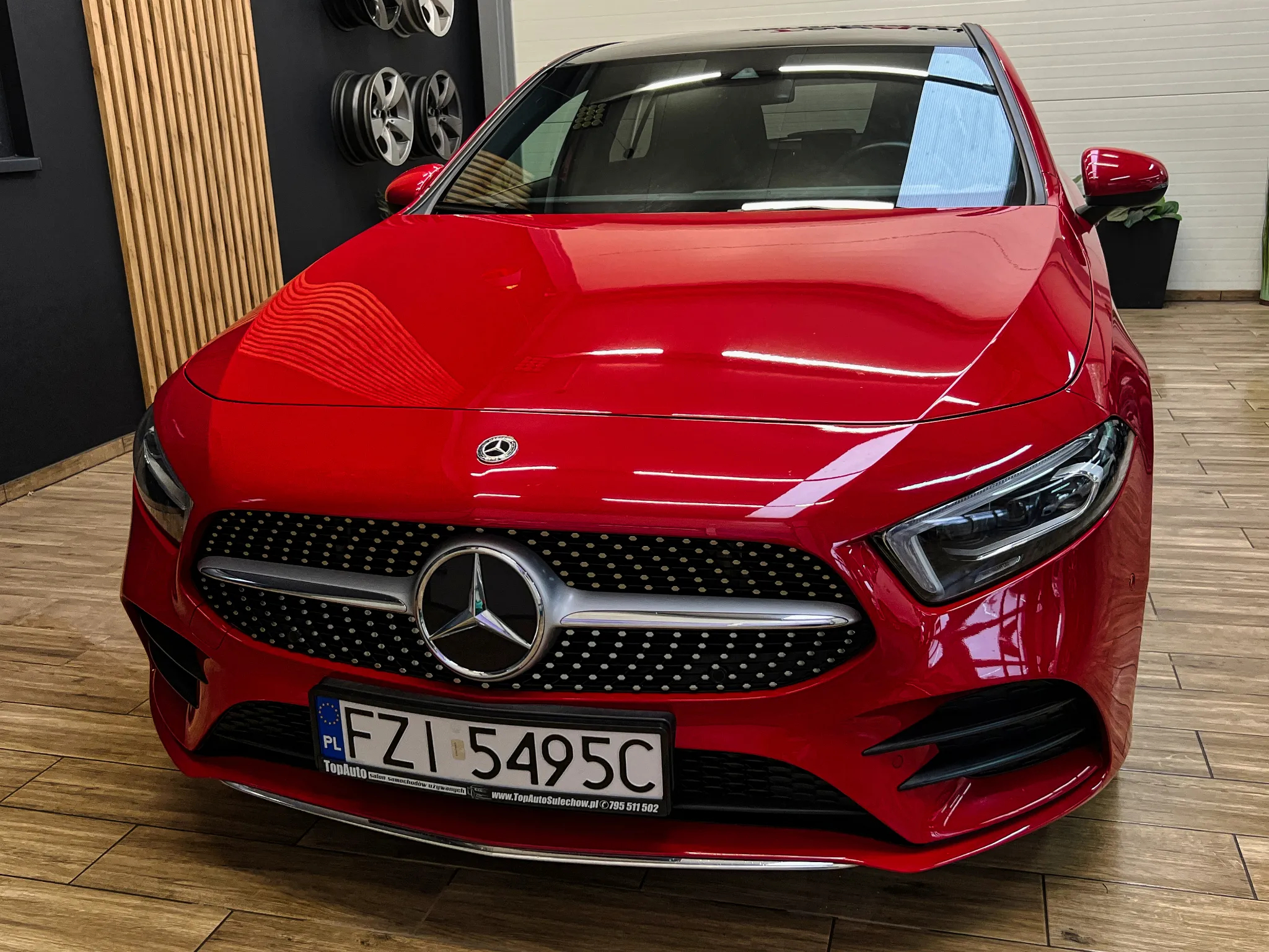 Mercedes-Benz Klasa A 220 4-Matic AMG Line 7G-DCT - 14