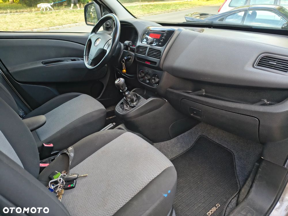 Fiat Doblo 2.0 Multijet 16V Emotion - 7
