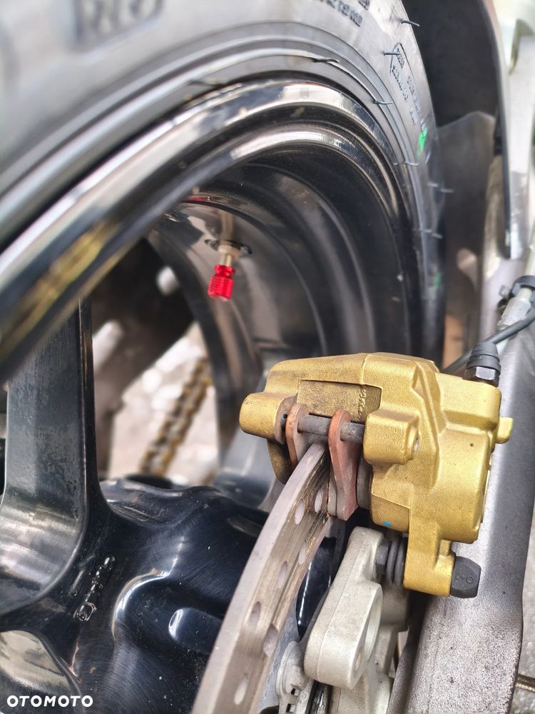 Aprilia Caponord - 6