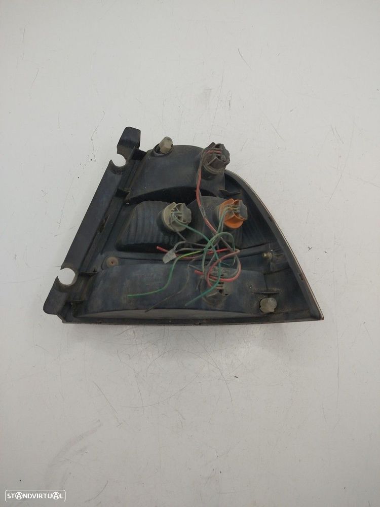 Farolim Stop Esq Honda Civic Vi Aerodeck (Mb, Mc) - 4