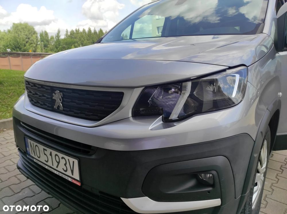 Peugeot Rifter 1.2 PureTech Allure S&S - 9