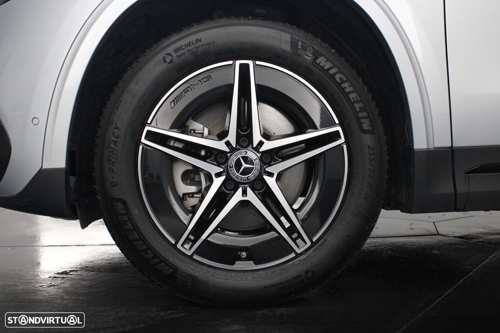Mercedes-Benz EQA 250+ AMG Line - 40
