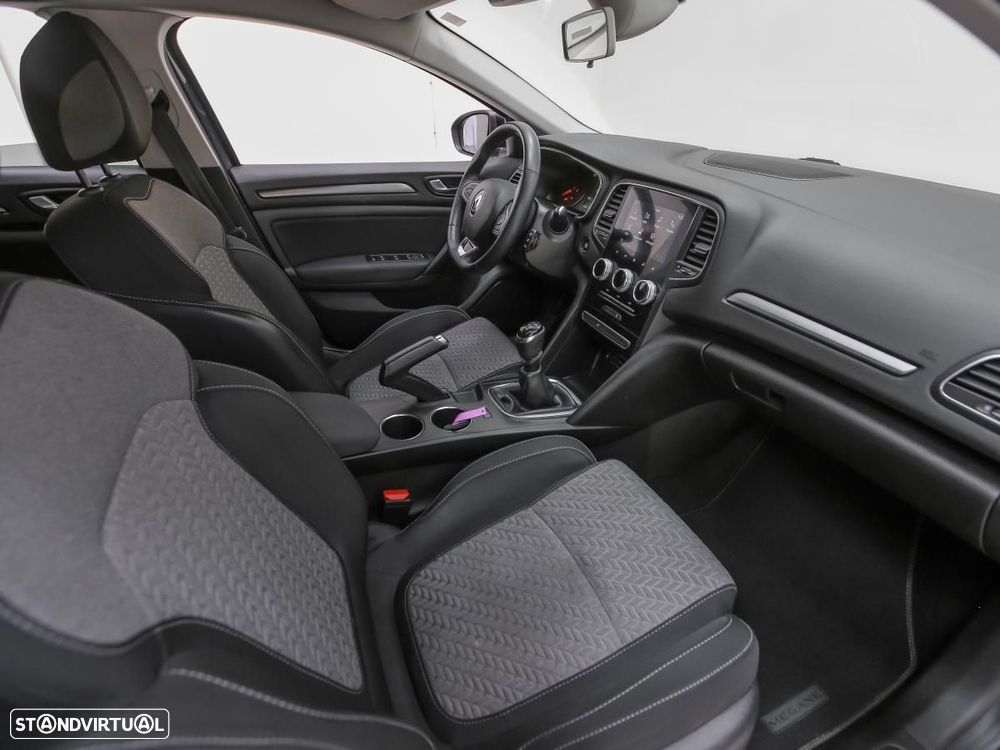 Renault Mégane 1.5 Blue dCi Limited - 9