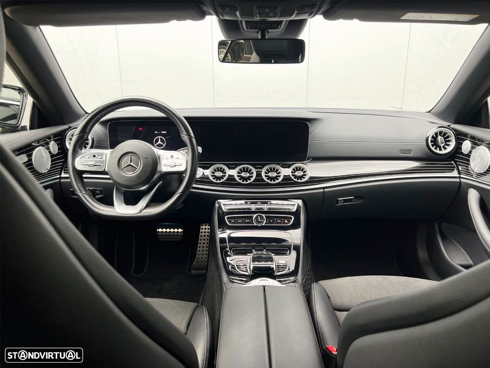 Mercedes-Benz E 220 - 32