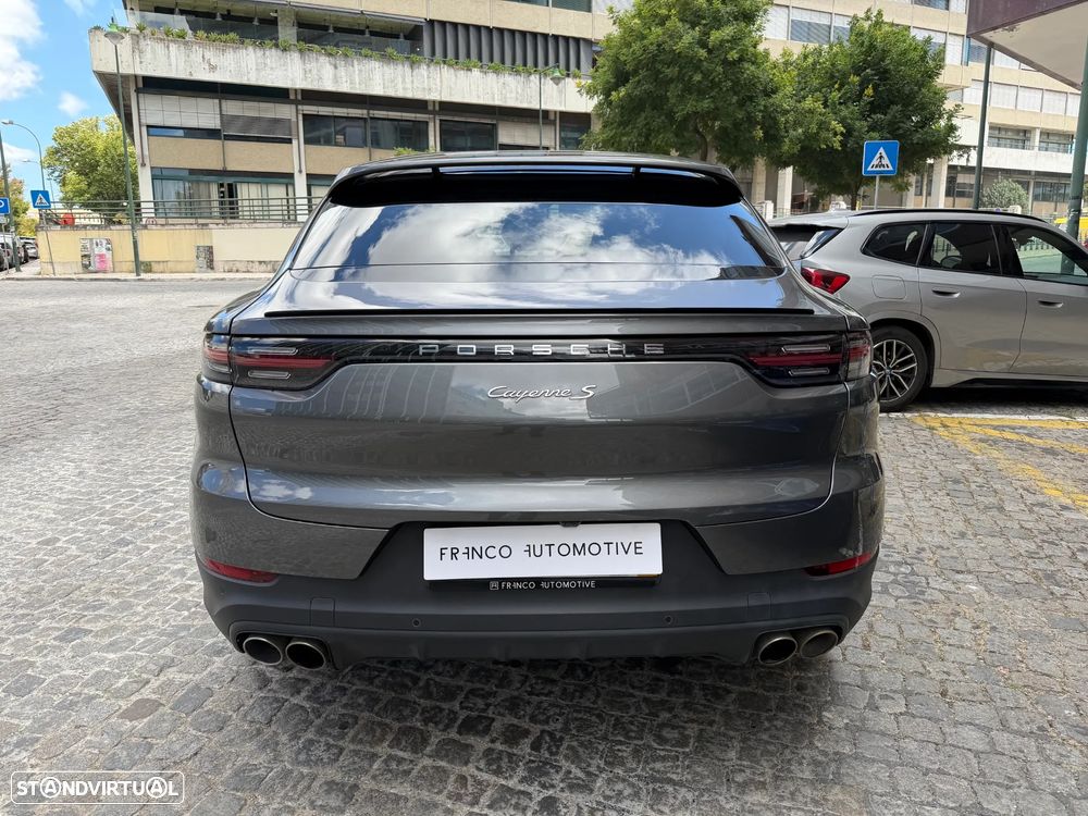 Porsche Cayenne Coupé S - 4