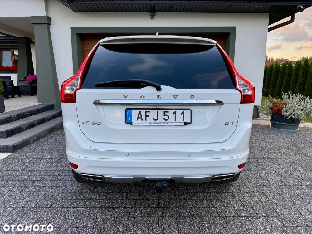 Volvo XC 60 D4 Summum - 11