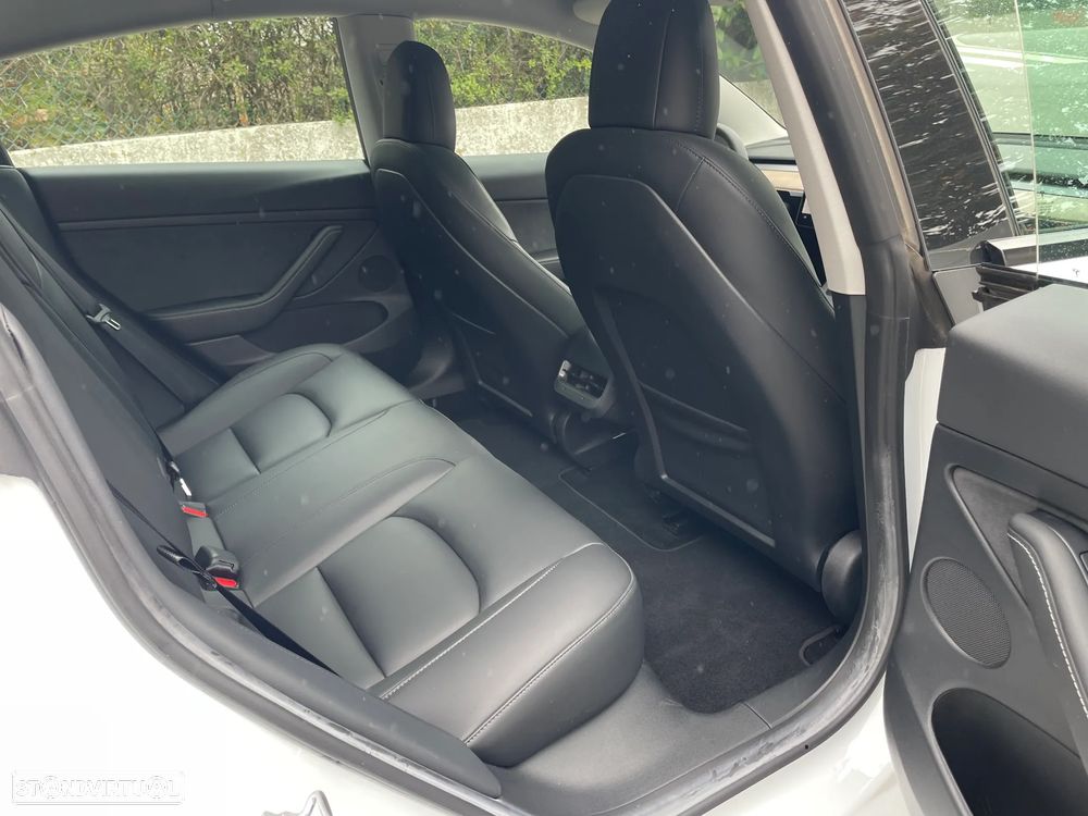 Tesla Model 3 Standard Range Plus RWD - 25