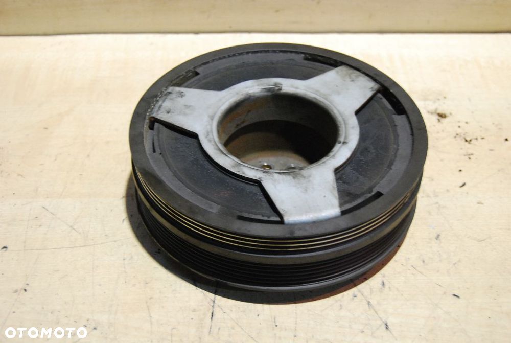 KOŁO PASOWE IVECO III DAILY 2.8 HPI - 1