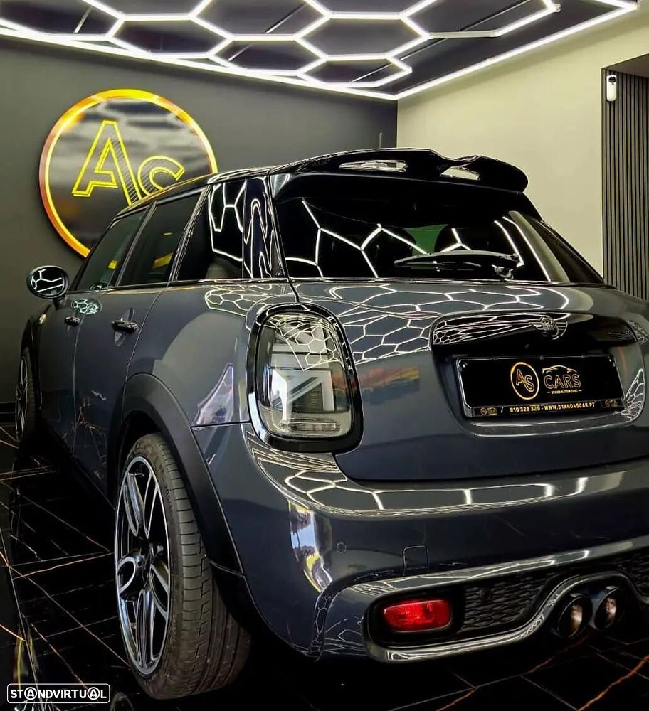 MINI 5 Portas Cooper S Aut. - 4
