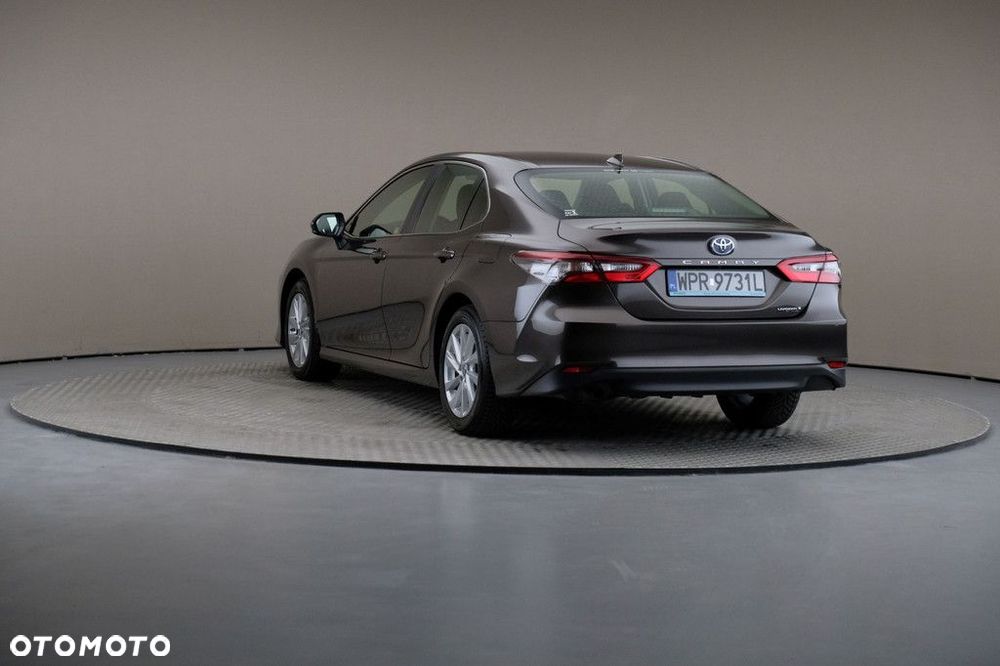 Toyota Camry 2.5 Hybrid Comfort CVT - 2
