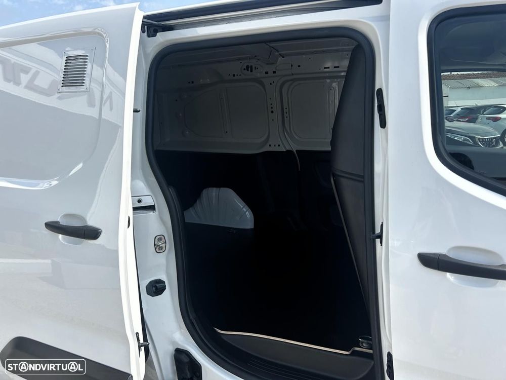 Citroën Berlingo XL 1.5 BLUEHDI 100CV - 25