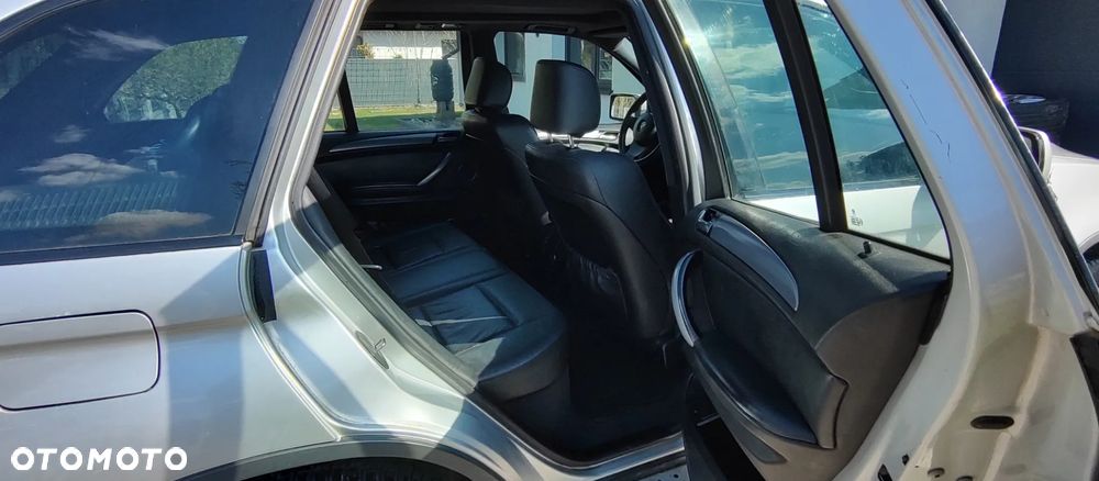 BMW X5 - 6