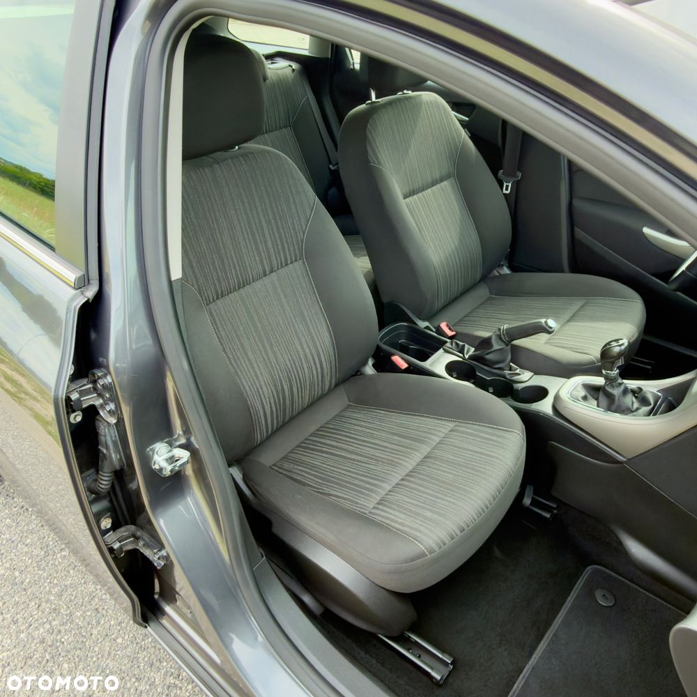 Opel Astra 1.4 Turbo Color Edition - 18