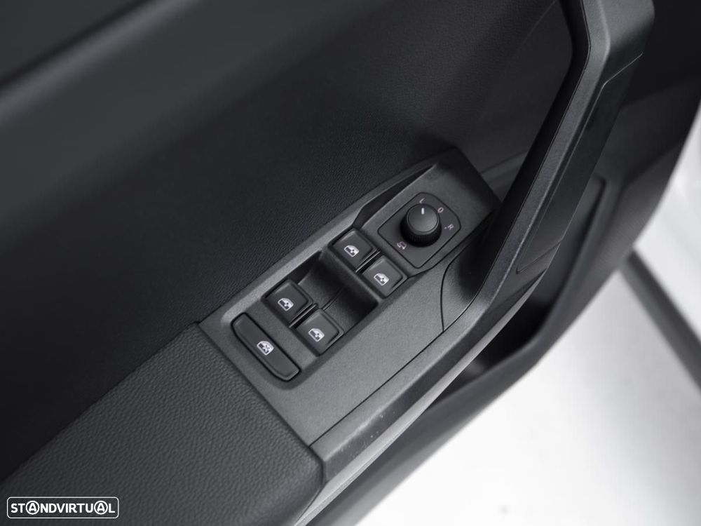 SEAT Arona - 14
