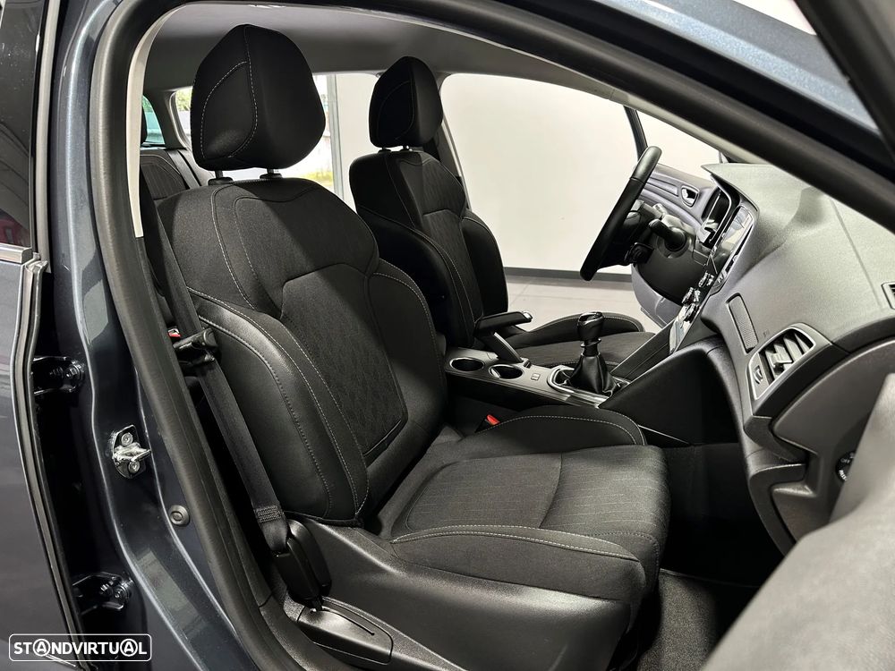 Renault Mégane Sport Tourer 1.5 Blue dCi Limited - 32